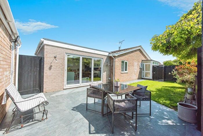 3 Bedroom Detached Bungalow For Sale In Archers Avenue, Feltwell, IP26