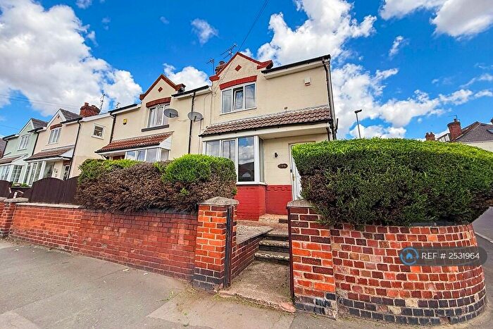 2 Bedroom Semi-Detached House To Rent In Barnburgh Lane, Goldthorpe, Rotherham, S63