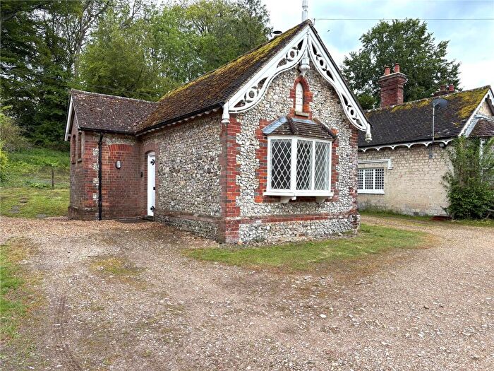 1 Bedroom Detached House To Rent In East Tisted, Alton, Hampshire, GU34