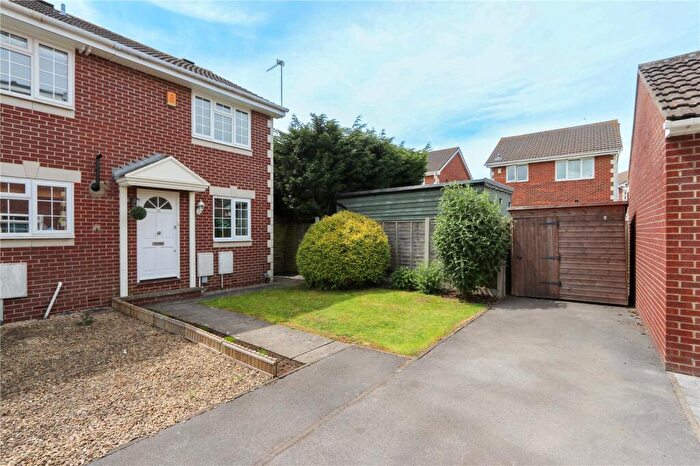 2 Bedroom End Of Terrace House For Sale In Crows Grove, Bradley Stoke, Bristol, South Gloucestershire, BS32