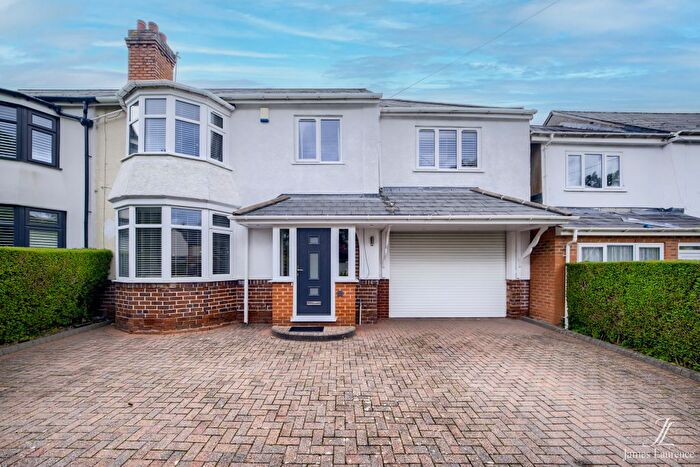 5 Bedroom Semi-Detached House For Sale In Balden Road, Harborne, B32