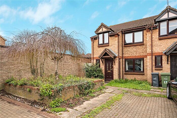 3 Bedroom Terraced House For Sale In Rosethorn Close, London, SW12