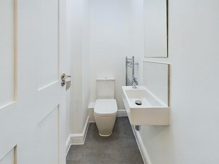 1 Bedroom Flat To Rent In Priory Place, Chester, CH1