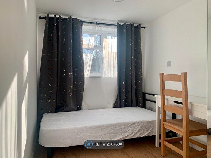 1 Bedroom Maisonette To Rent In Tiverton Way, Cambridge, CB1