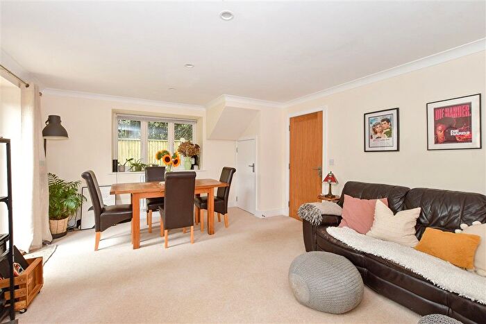 2 Bedroom End Of Terrace House For Sale In Hempstead Road, Uckfield, East Sussex, TN22