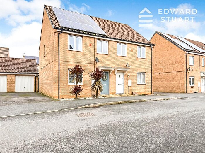 3 Bedroom Semi Detached House For Sale In Jupiter Avenue, Peterborough, Cambridgeshire, PE2