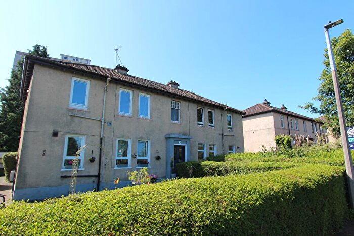 2 Bedroom Flat To Rent In Sleigh Gardens, Lochend, Edinburgh, EH7