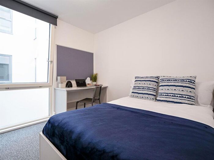 1 Bedroom Flat To Rent In York Street, Sheffield, S1