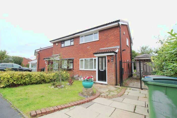 2 Bedroom Semi-Detached House To Rent In Hebden Avenue, Bredbury, Stockport, SK6