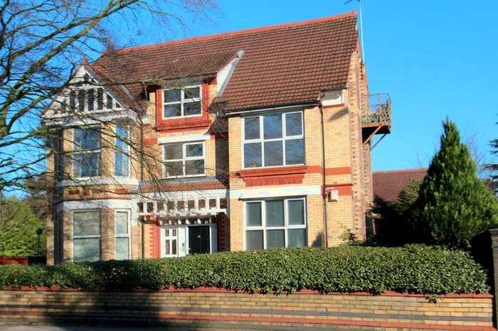 1 Bedroom Flat To Rent In Barlow Moor Road, Didsbury, M20
