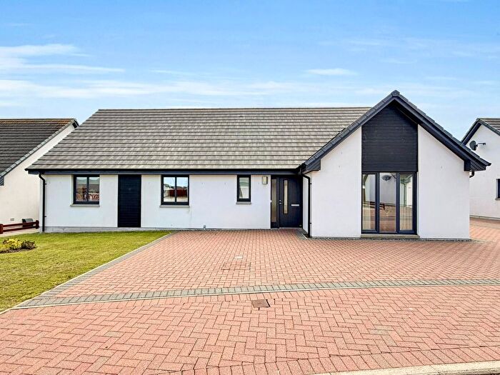 3 Bedroom Detached Bungalow For Sale In Troon Place, Elgin, IV30