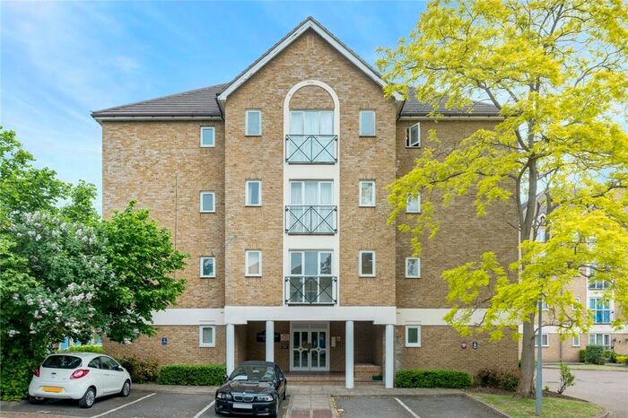Studio To Rent In Highbridge Court, Farrow Lane, London, SE14