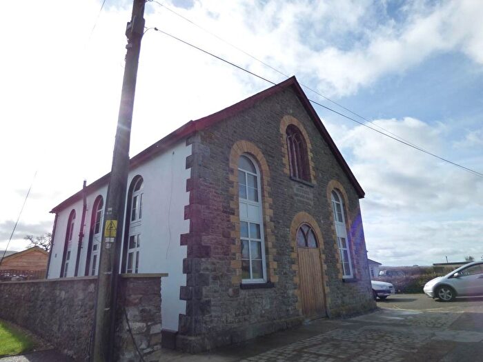2 Bedroom Property To Rent In Dyffryn Chapel (Dyffryn Gadog), Manordeilo, Carmarthenshire, SA19