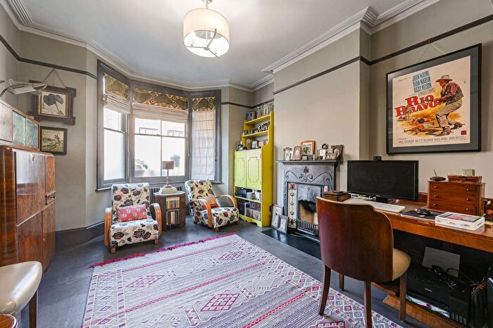 2 Bedroom Semi-detached House For Sale In Algernon Road, Ladywell, London, SE13