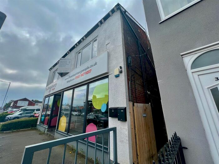 1 Bedroom Flat To Rent In Buxton Road, Great Moor, Stockport, SK2