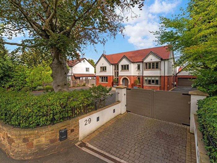 8 Bedroom Detached House For Sale In Field House, Adlington Road, Wilmslow, SK9
