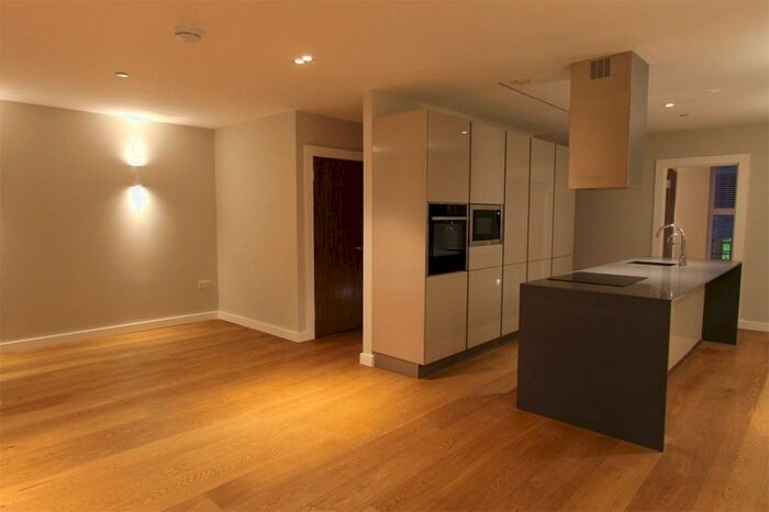 2 Bedroom Apartment To Rent In Upper Fourth Street, Central Milton Keynes, MK9