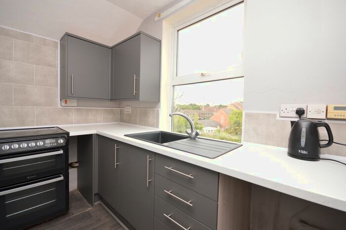 2 Bedroom Flat To Rent In Bath Road, Kettering, NN16