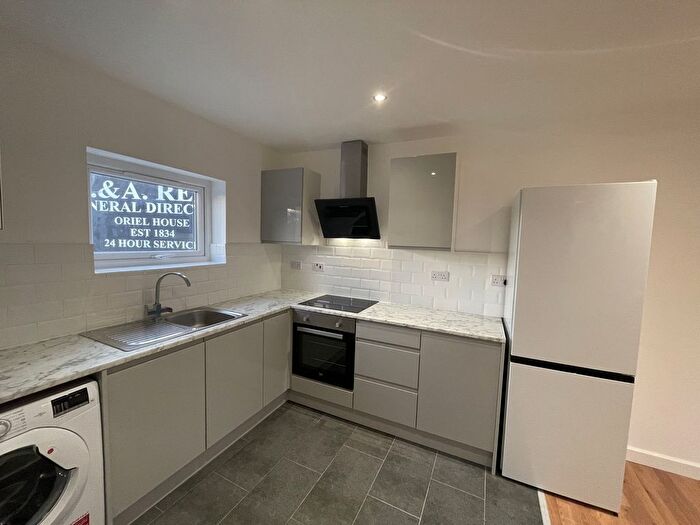 2 Bedroom Flat For Sale In Duke Street, Sheffield, S2