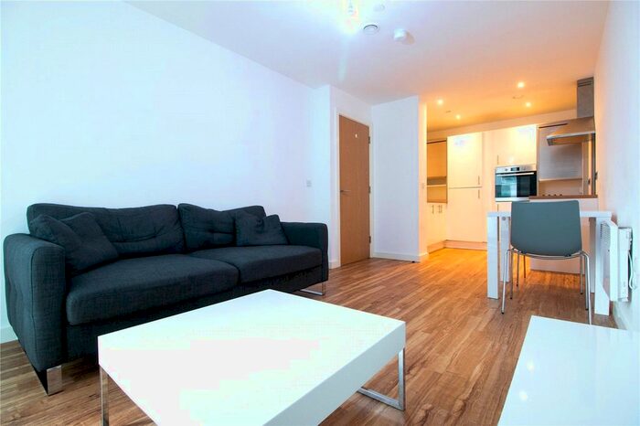 1 Bedroom Flat To Rent In Media City, Michigan Point Tower A, Michigan Avenue, Salford, M50