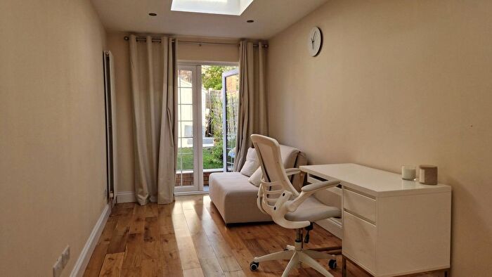 1 Bedroom Studio To Rent In Kirby Close, Northwood, HA6