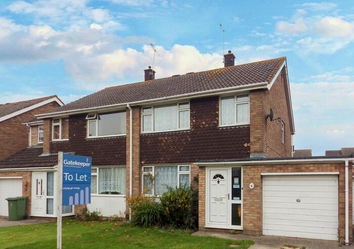 3 Bedroom Semi-Detached House To Rent In Lovell Close, Swindon, Wiltshire, SN3