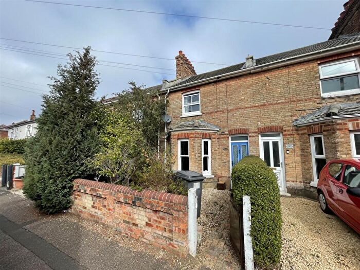 2 Bedroom Terraced House To Rent In Charminster, BH8