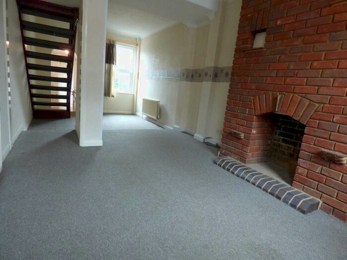 2 Bedroom Terraced House To Rent In Cowper St, Luton, LU1