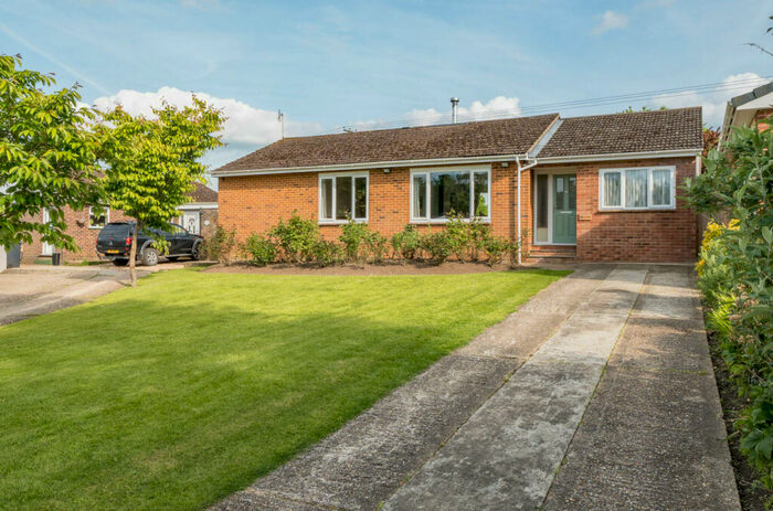 4 Bedroom Bungalow For Sale In Greenfields, West Grimstead, Salisbury, SP5