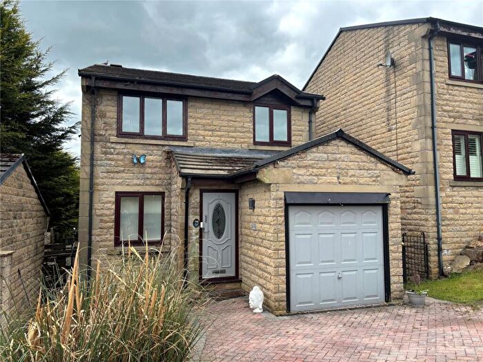 3 Bedroom Detached House For Sale In Alder Rise, Whaley Bridge, High Peak, SK23