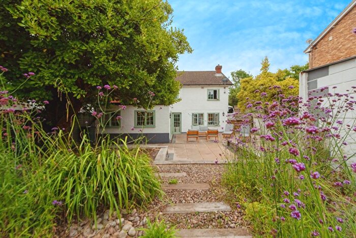 3 Bedroom Detached House For Sale In North Hill, Fareham, Hampshire, PO16