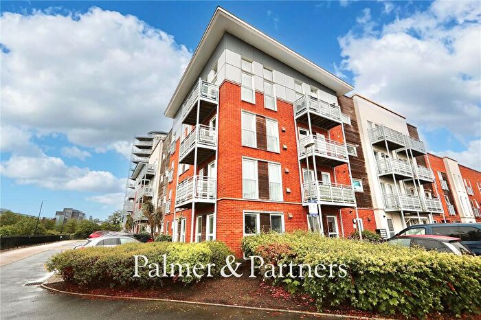 2 Bedroom Apartment For Sale In Gaskell Place, Ipswich, Suffolk, IP2
