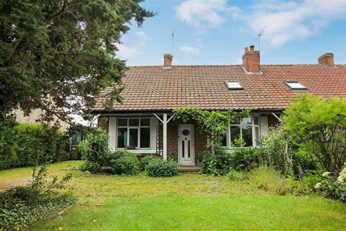 3 Bedroom Semi-Detached Bungalow For Sale In South Otterington, Northallerton, DL7