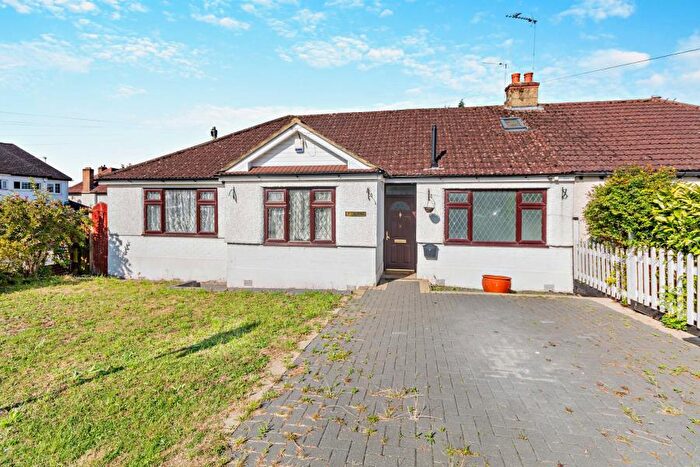 3 Bedroom Bungalow To Rent In Lyndhurst Gardens, HA5