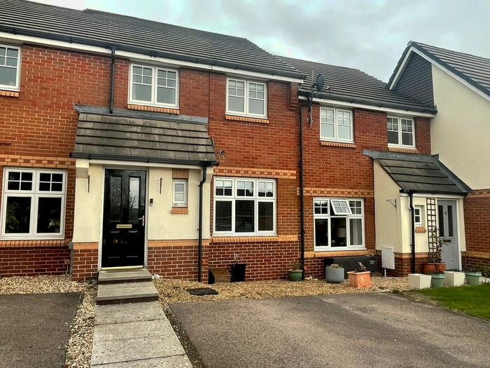 3 Bedroom Terraced House To Rent In Cwlwm Cariad, Barry, CF63