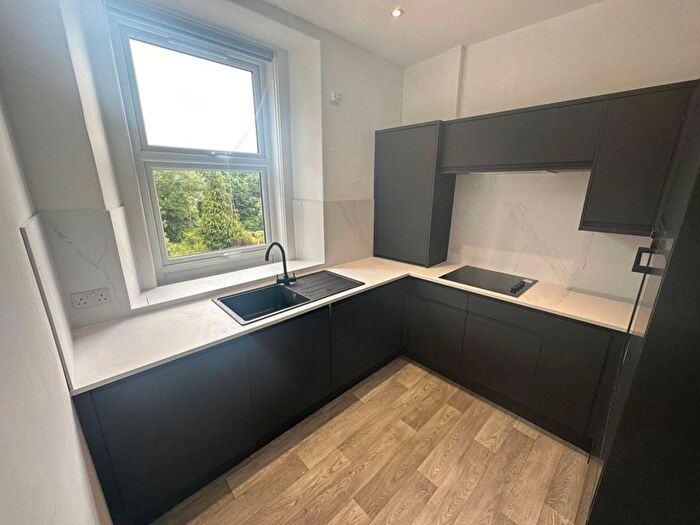 2 Bedroom Flat To Rent In Main Street, Invergowrie, Dundee, DD2