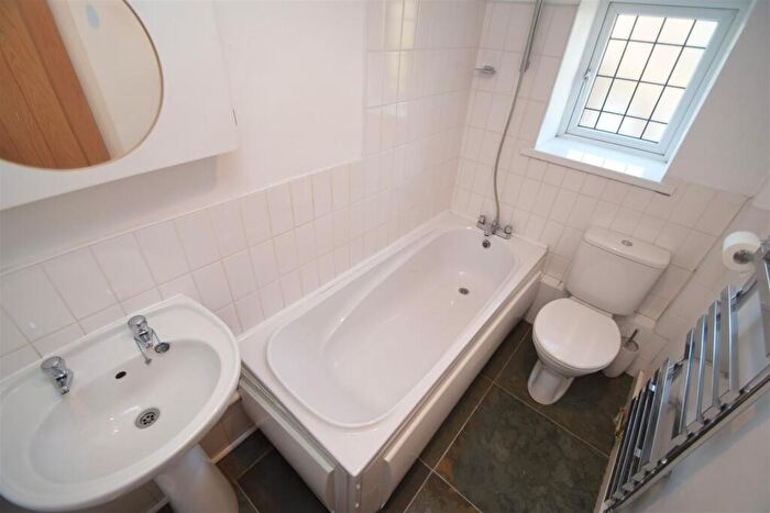 1 Bedroom House To Rent In Offerton Fold, Stockport, SK2