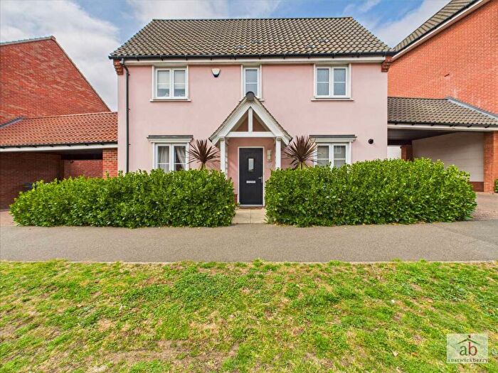 3 Bedroom Detached House To Rent In The Sandlings, Martlesham, Woodbridge, IP12