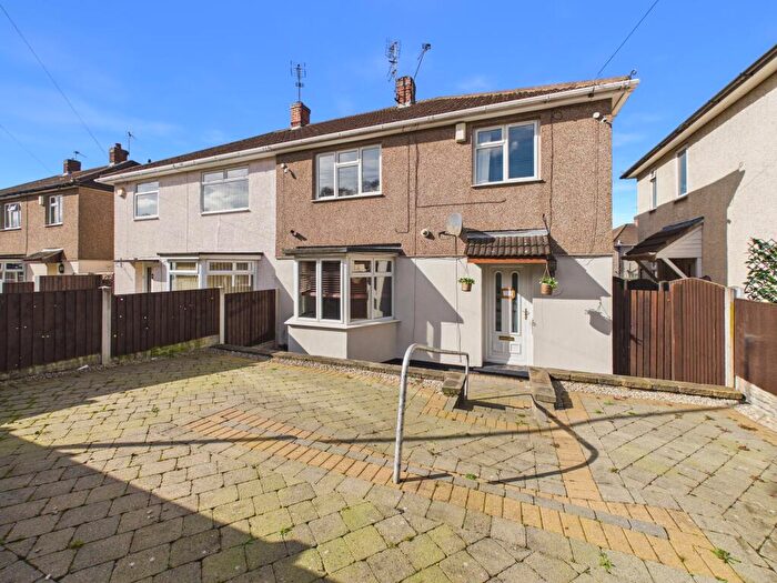 3 Bedroom Semi Detached House For Sale In Grantham Avenue, Breadsall Hilltop, DE21