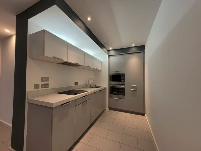 1 Bedroom Apartment To Rent In Apt . :: Ice Plant, M4