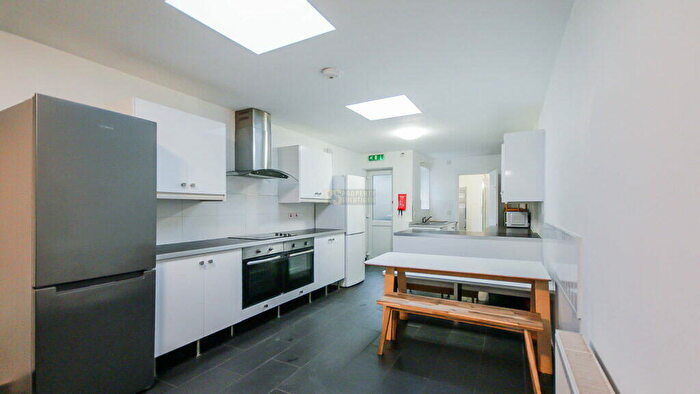 7 Bedroom Terraced House To Rent In Croydon Road, Selly Oak, Birmingham, B29