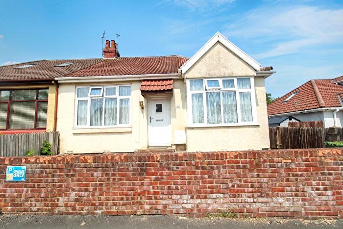 3 Bedroom Semi-Detached House For Sale In Northville Road, Bristol, BS7