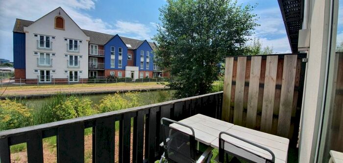 3 Bedroom Town House To Rent In Cable Yard, Coventry CV1