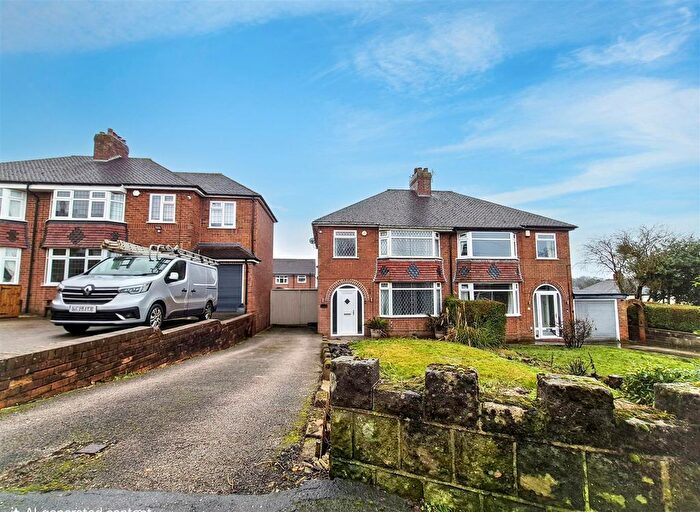 3 Bedroom Semi Detached House For Sale In Horton Drive, Weston Coyney, Stoke-On-Trent, ST3