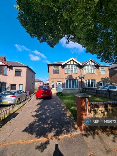 3 Bedroom Semi-Detached House To Rent In Eastern Avenue, Burnley, BB10