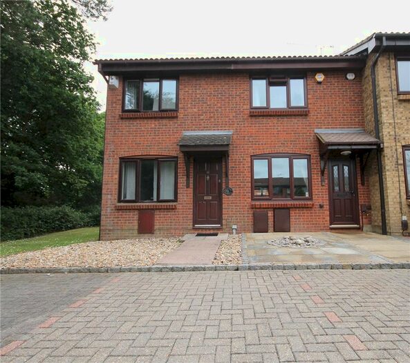 2 Bedroom Detached House To Rent In Habershon Drive, Frimley, Surrey, GU16