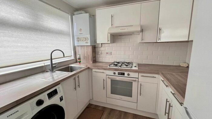 3 Bedroom Terraced House To Rent In Spencer Road, Seven Kings, Ilford, IG3
