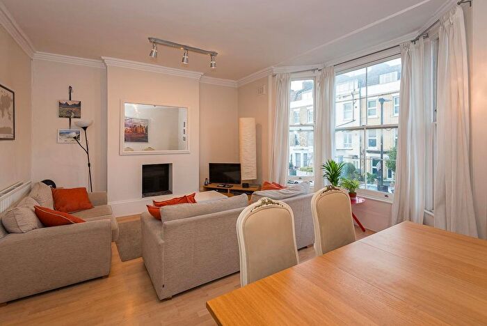 1 Bedroom Flat To Rent In Arthur Road, Holloway, London, N7