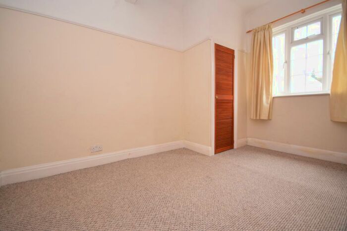 1 Bedroom Flat To Rent In Crofton Lane Petts Wood, BR5