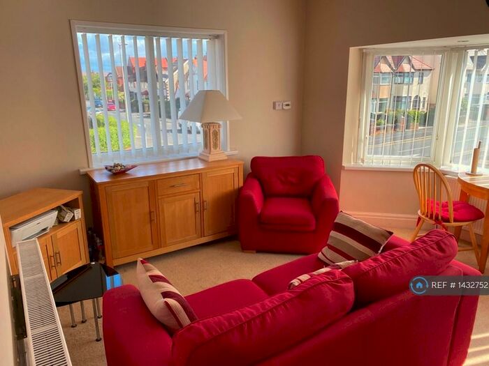 1 Bedroom Flat To Rent In Carlin Gate, Blackpool, FY2